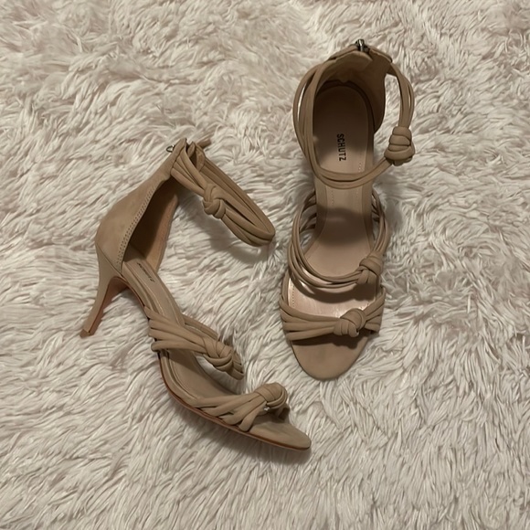 SCHUTZ Shoes - Schutz Knotted Low Heel Sandal